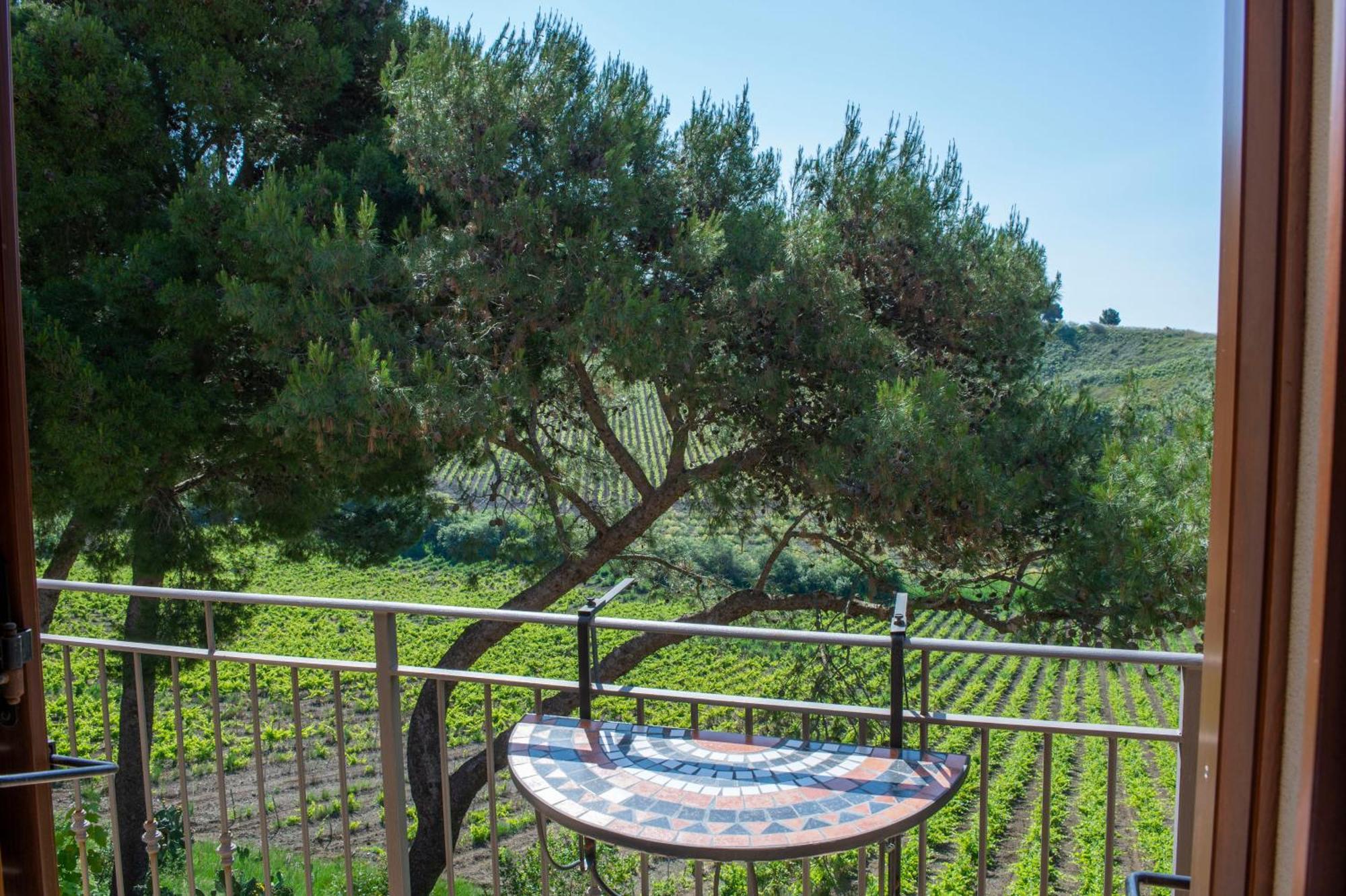 Feudo Del Biviere Villa Santa Ninfa Eksteriør bilde
